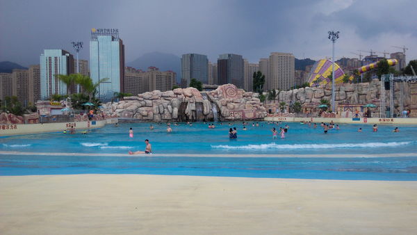 水上樂園設(shè)備-氣動造浪設(shè)備